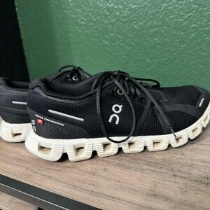 On Running Men's Black and White Athletic Shoes